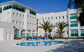 Dragut Point North Hotel